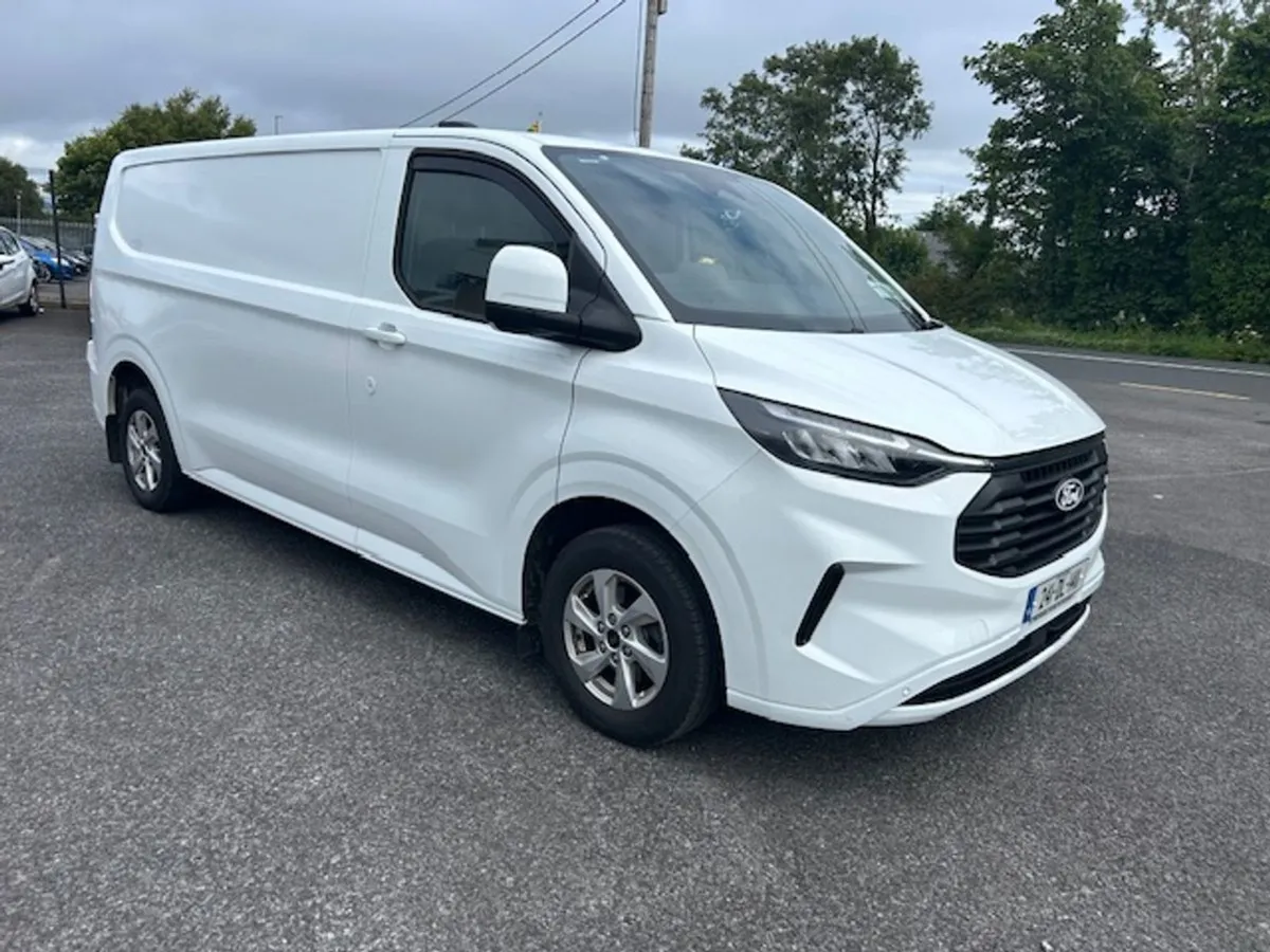 Ford Transit Custom Transit Custom 300 LWB Limite - Image 1