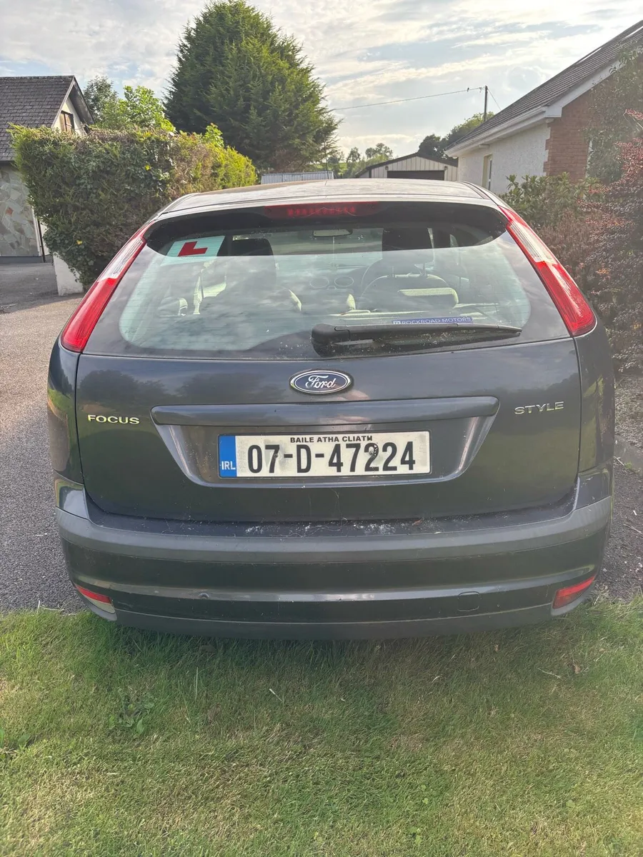 Car - Image 3