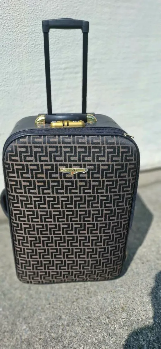 Bellini suitcase .very good condition- 20kg - Image 1