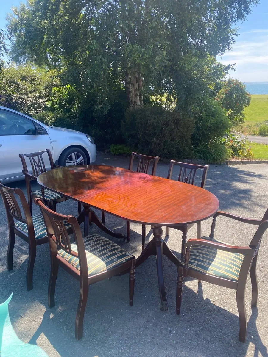 Rosewood table and chairs - Image 1