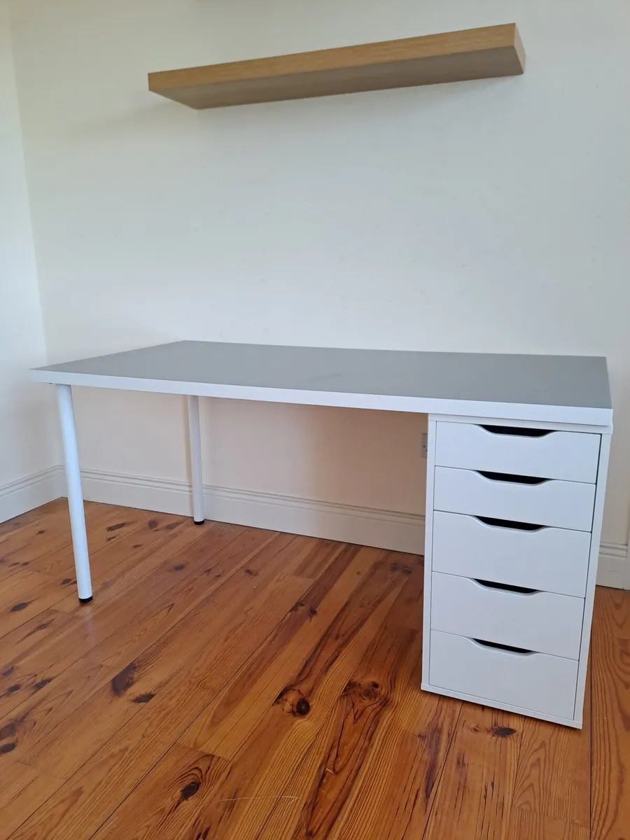 desk - Image 1