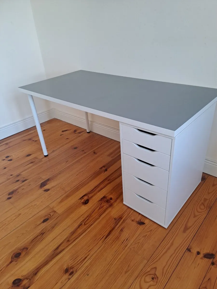 desk - Image 3