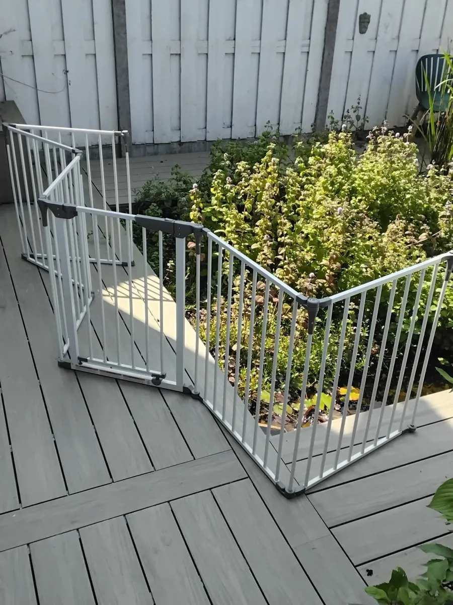 Baby / Dog gate gaurd - Image 1