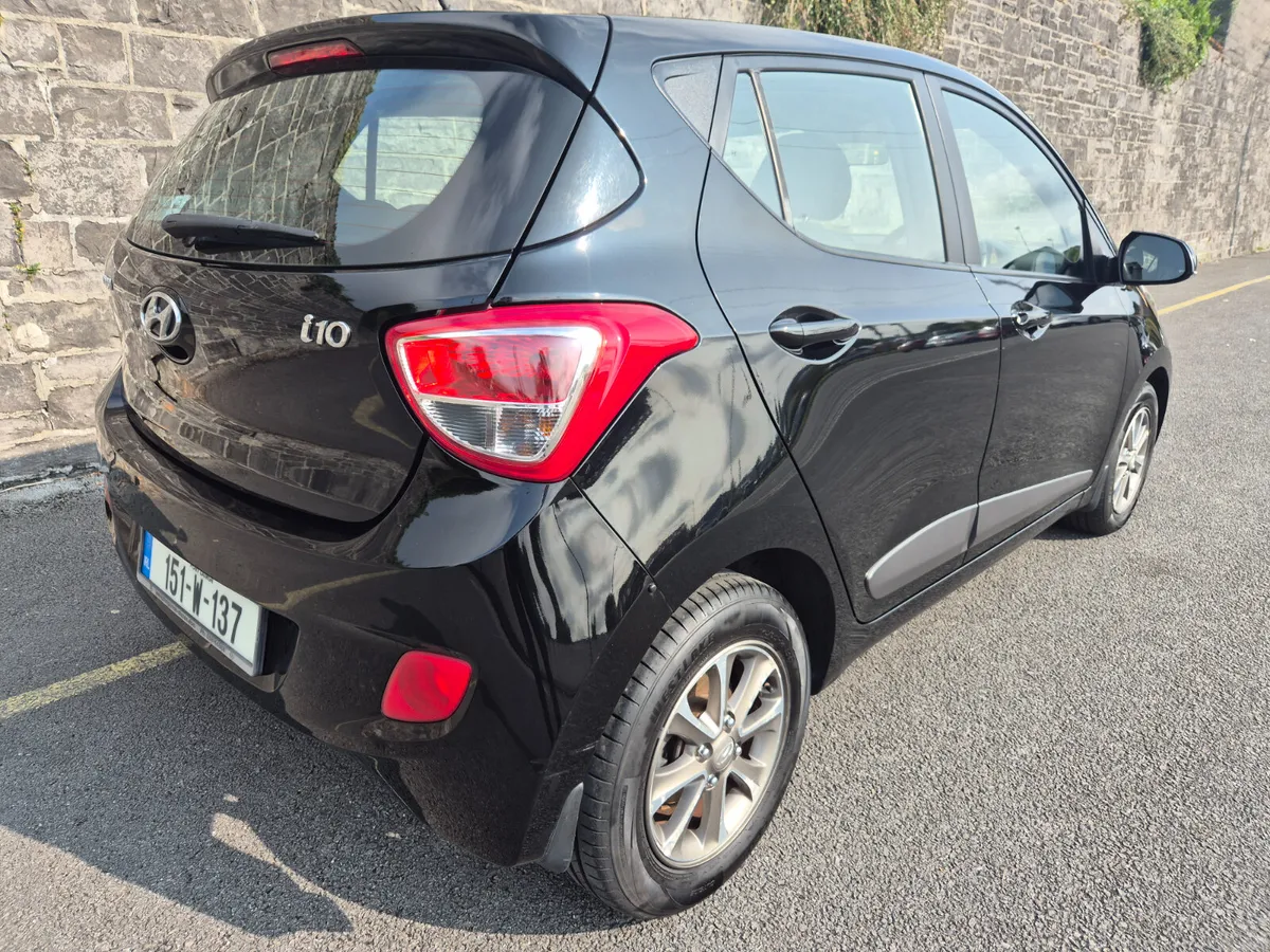 15 Hyundai i10, Low km, New NCT - Image 2
