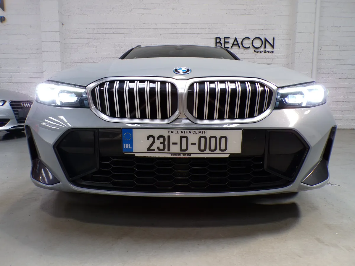 2023*M-SPORT BMW 330E LCI PACK TOURING EDITION FIN - Image 3