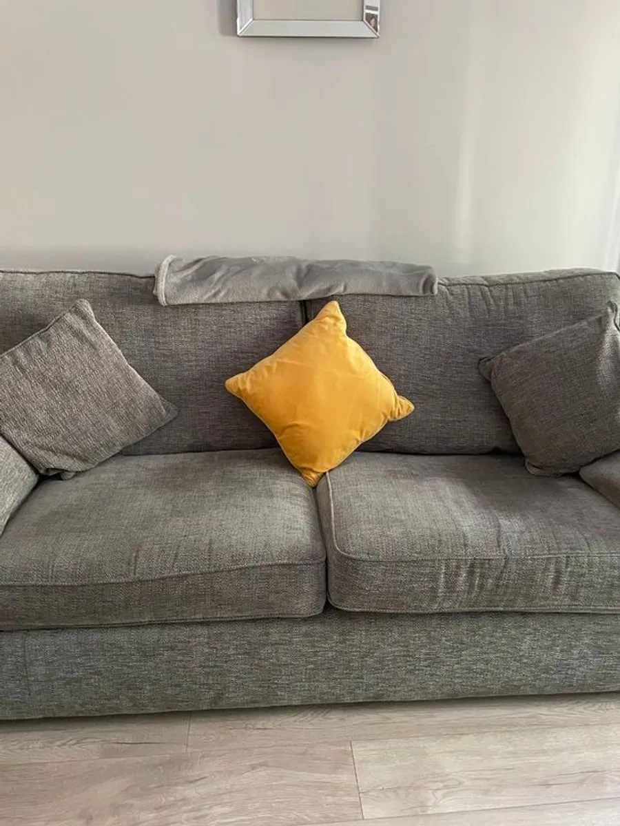 Suite 3/2/1 - Image 2