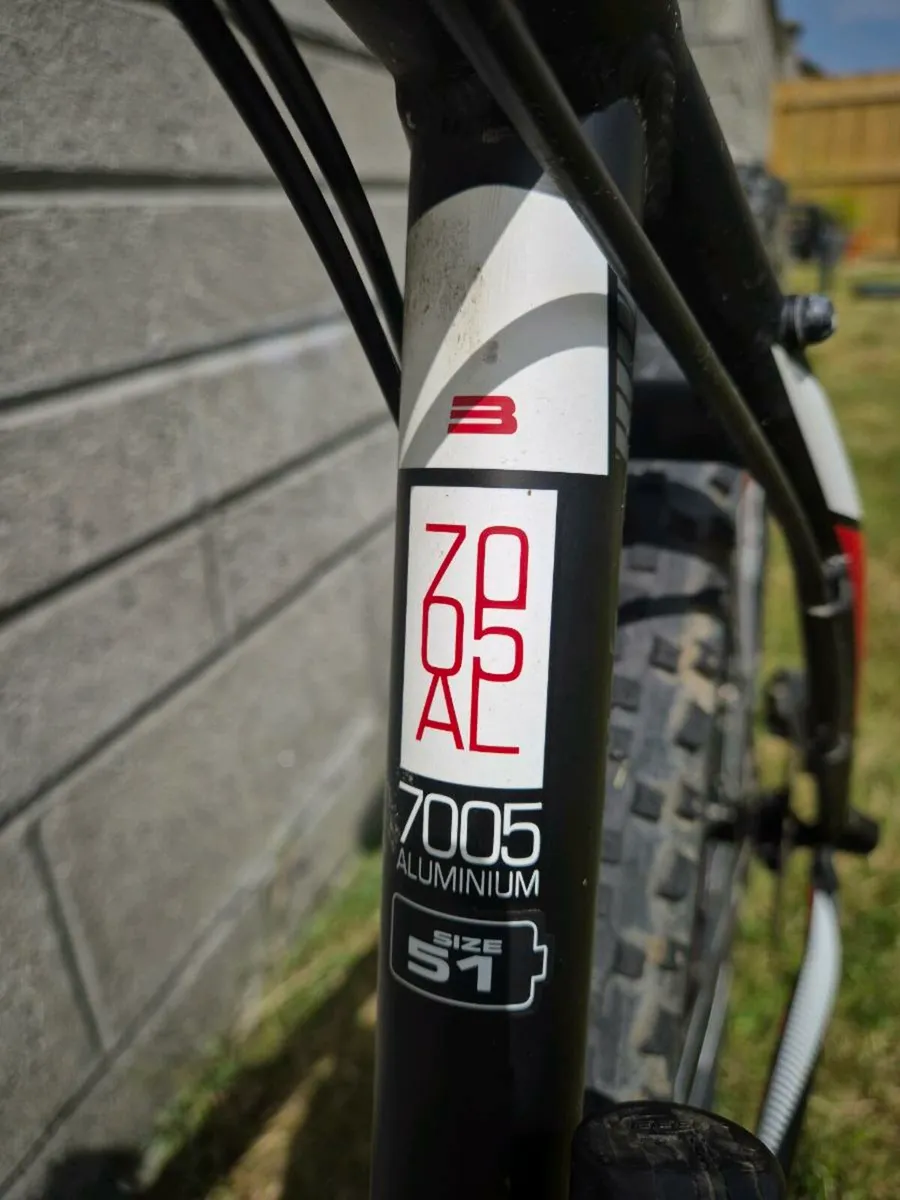Mountain bike - Image 3