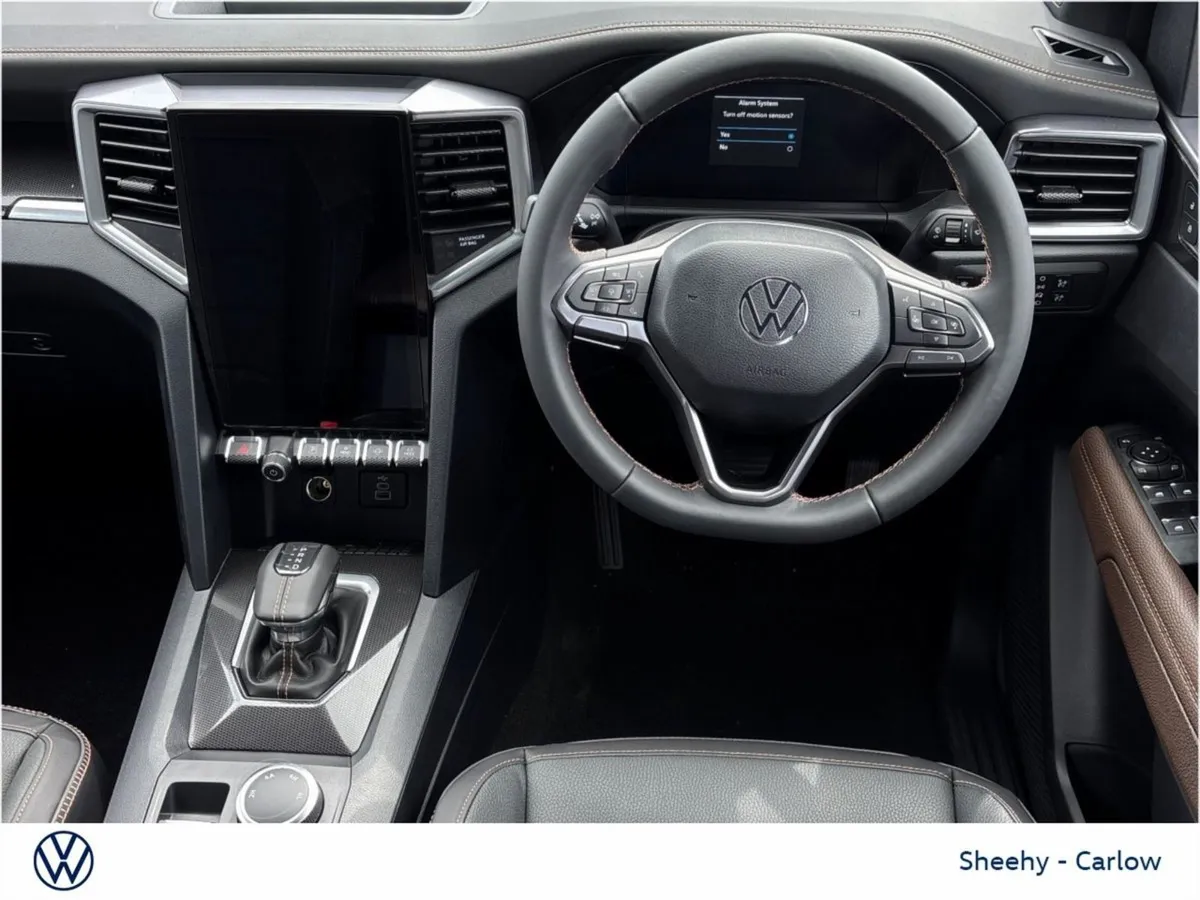 Volkswagen Amarok 3.0l V6 237bhp Panamericana Aut - Image 2