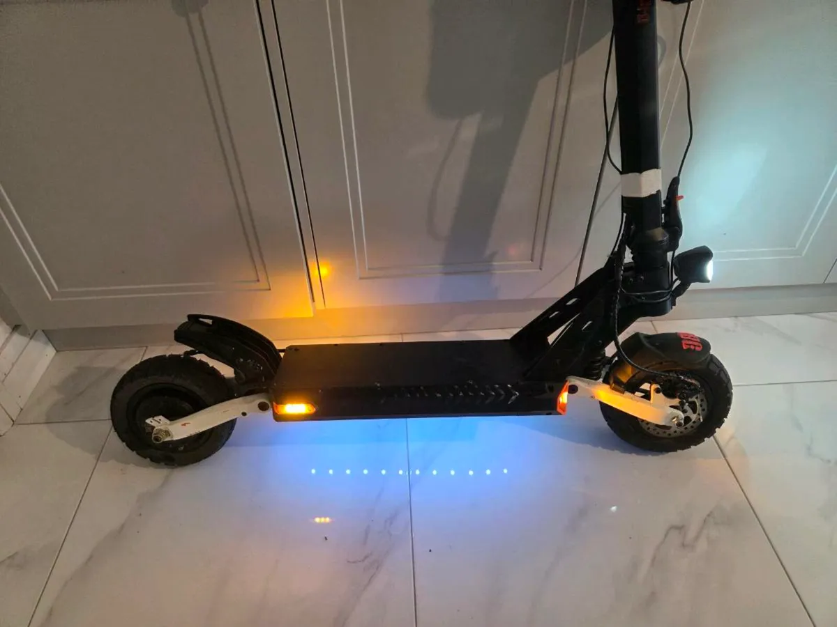 55kmh e scooter - Image 3