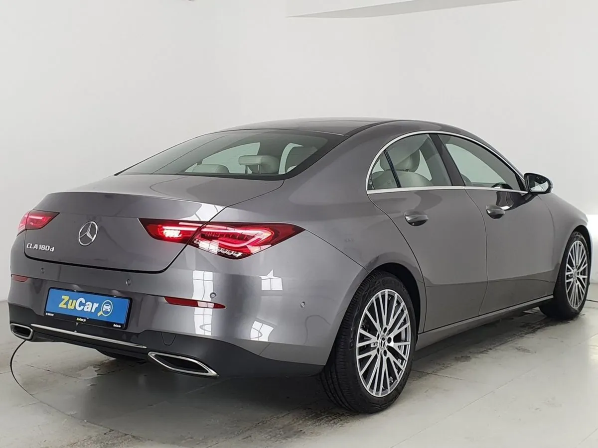 Mercedes-Benz CLA Cla180d Coup A/T Progressive - Image 4