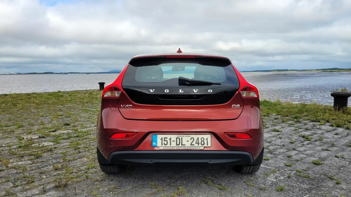 Volvo V40 2015 - Image 4