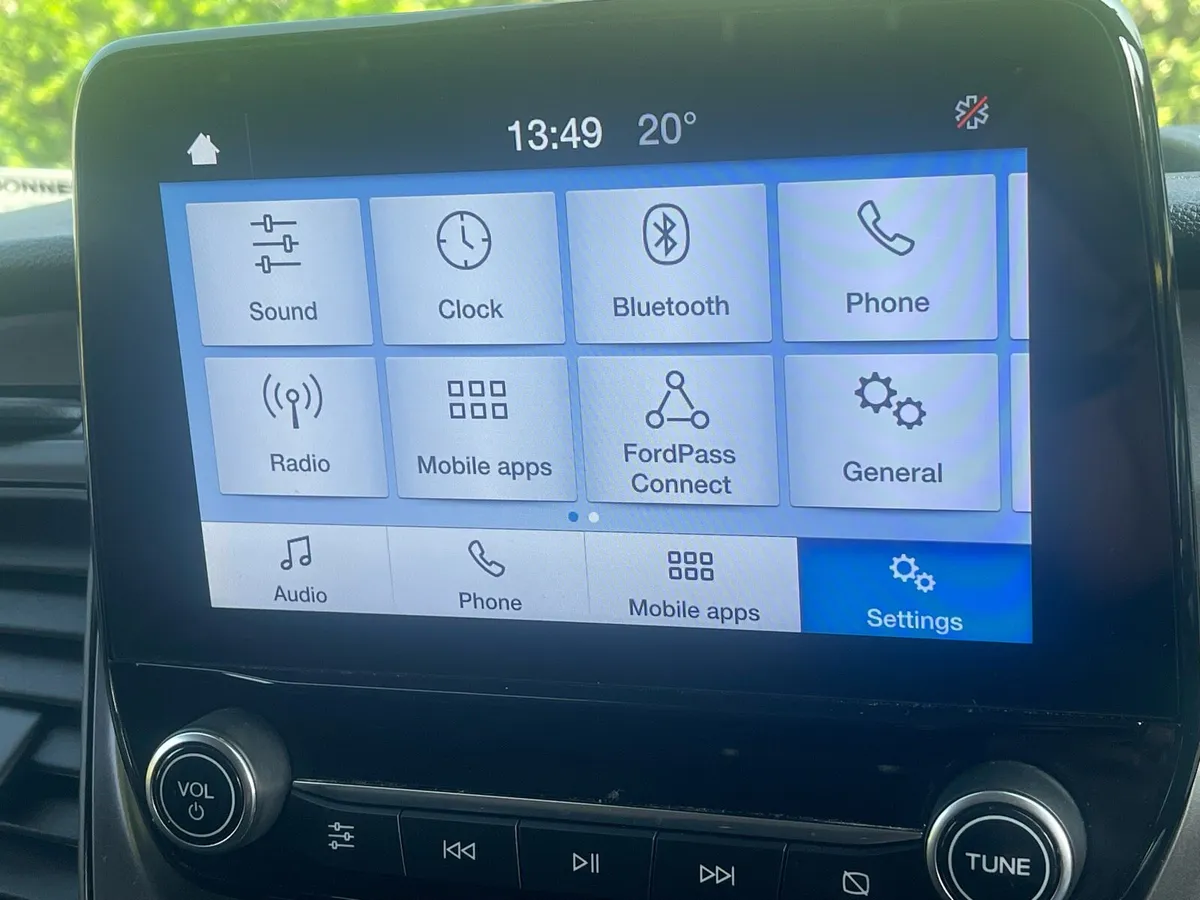 2020 Ford Transition Custom SWB AUTOMATIC - Image 3