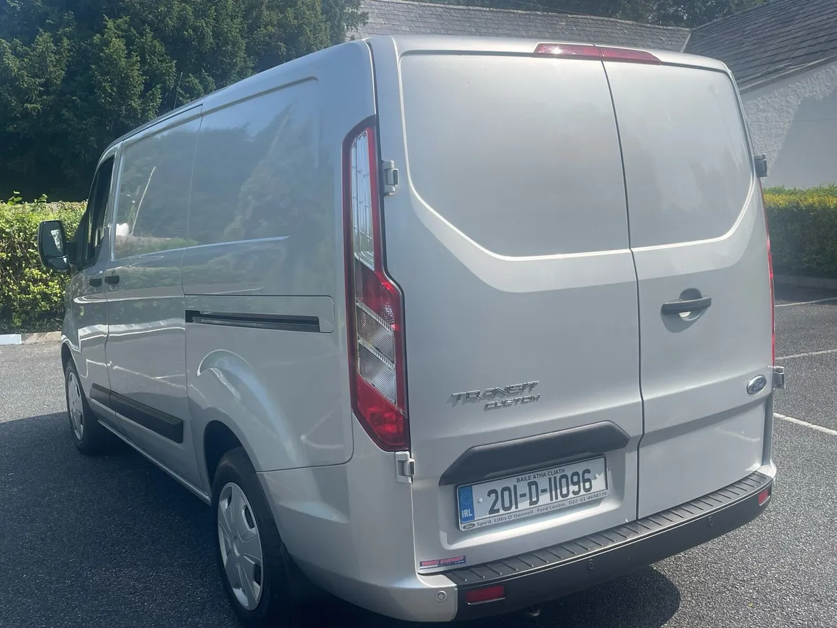 2020 Ford Transition Custom SWB AUTOMATIC - Image 4