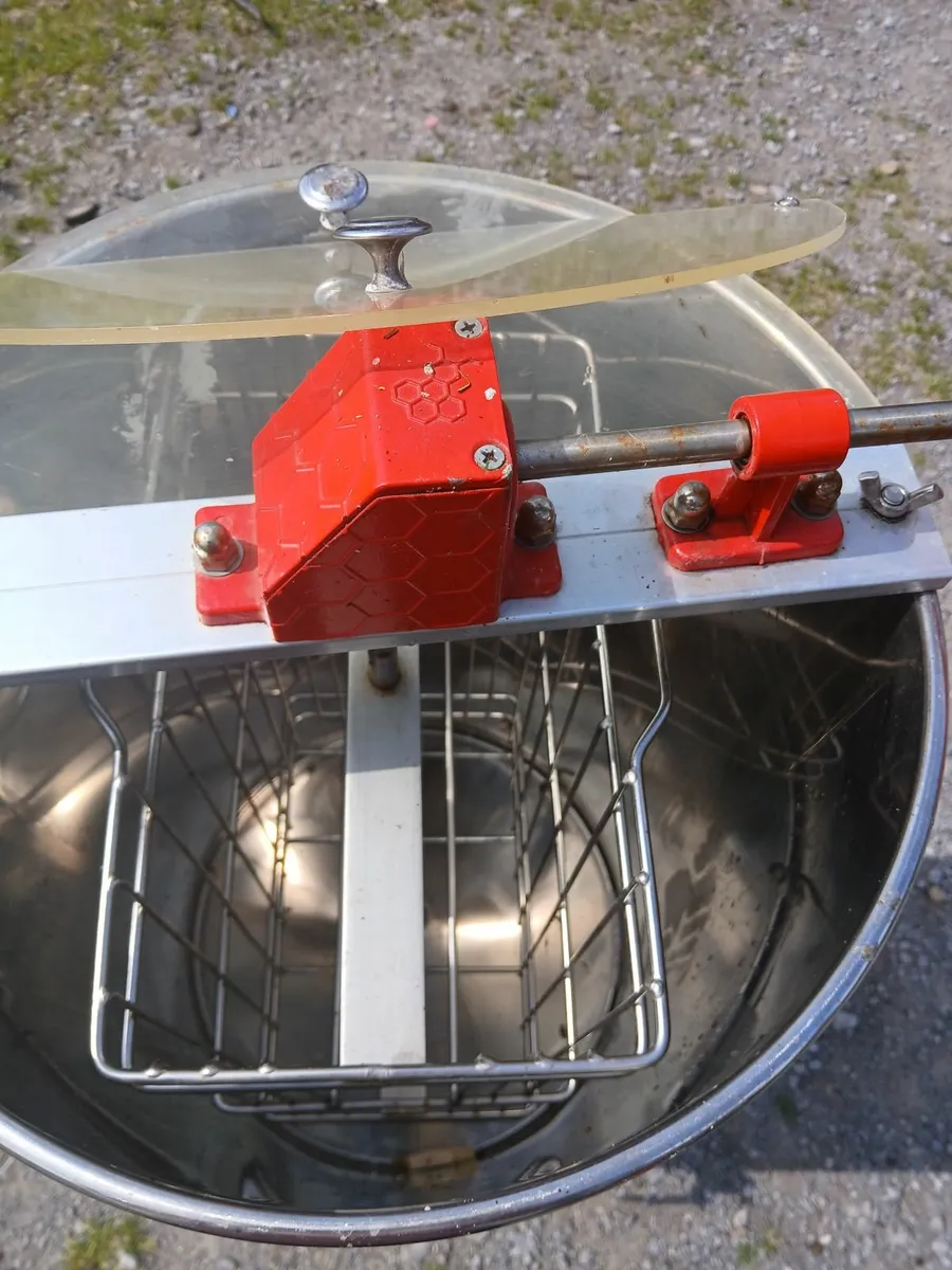 Honey extractor - Image 2