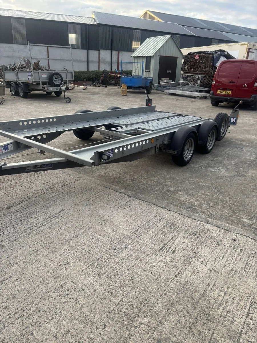 Car transporter - Image 3