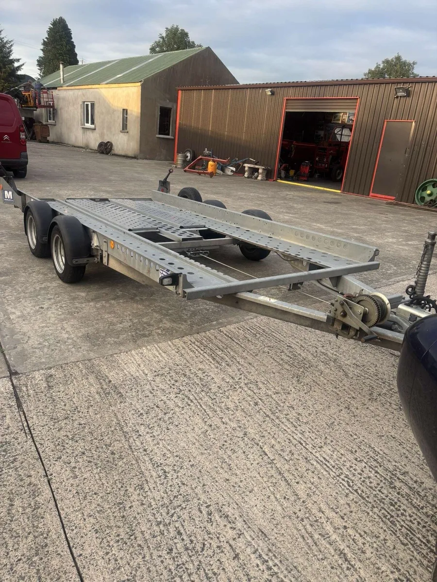 Car transporter - Image 1