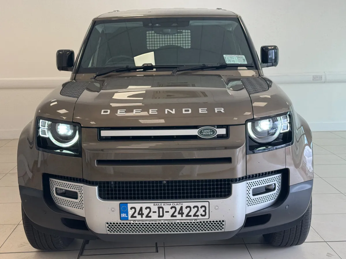 Land Rover Defender 2024 diesel plus vat @23% - Image 4