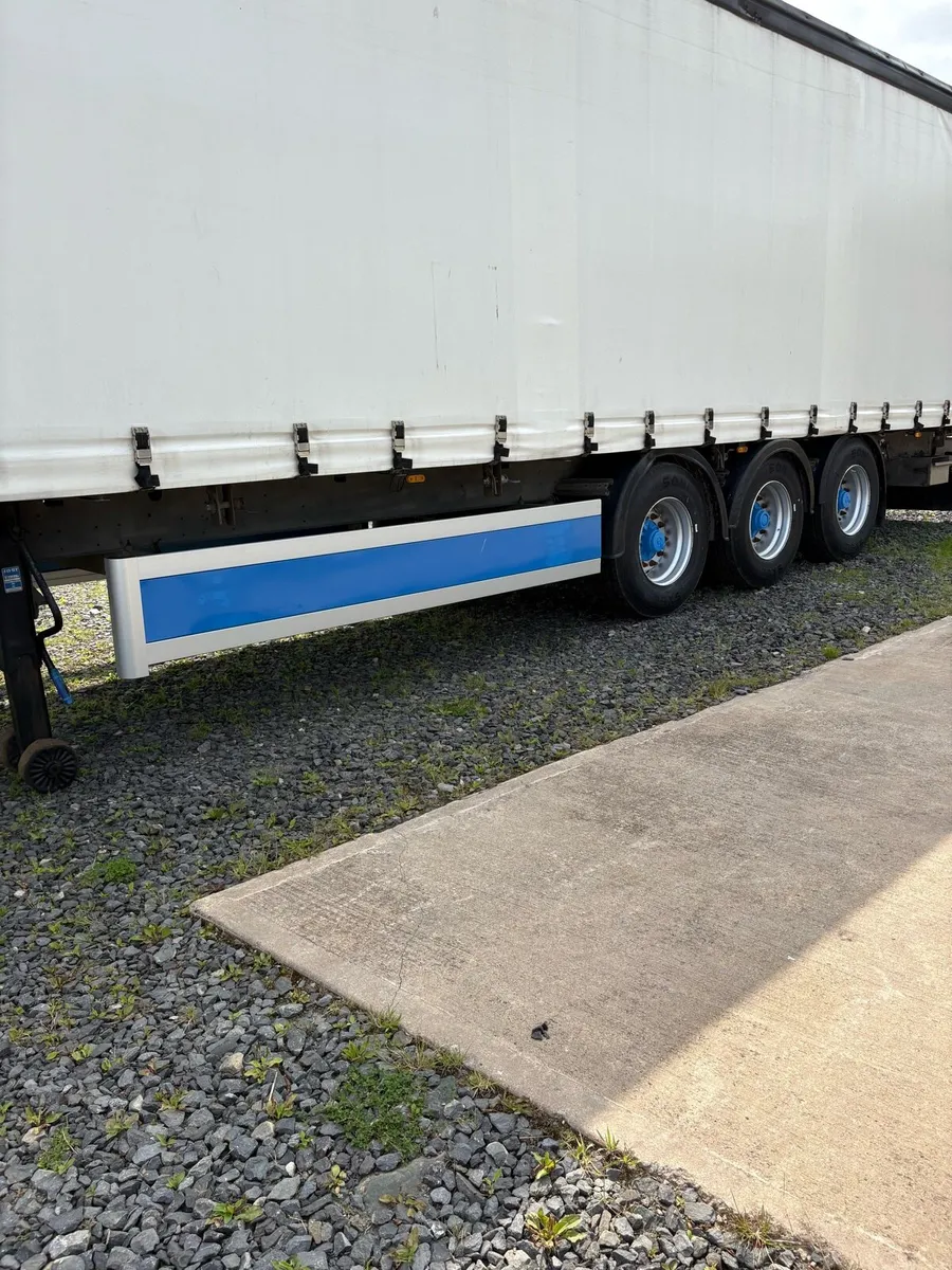 Schmitz Curtain sider - Image 3