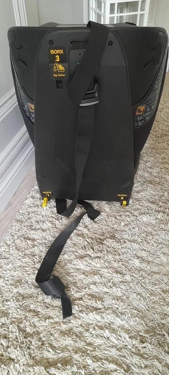 Maxi cosi isofix swivel car seat - Image 2