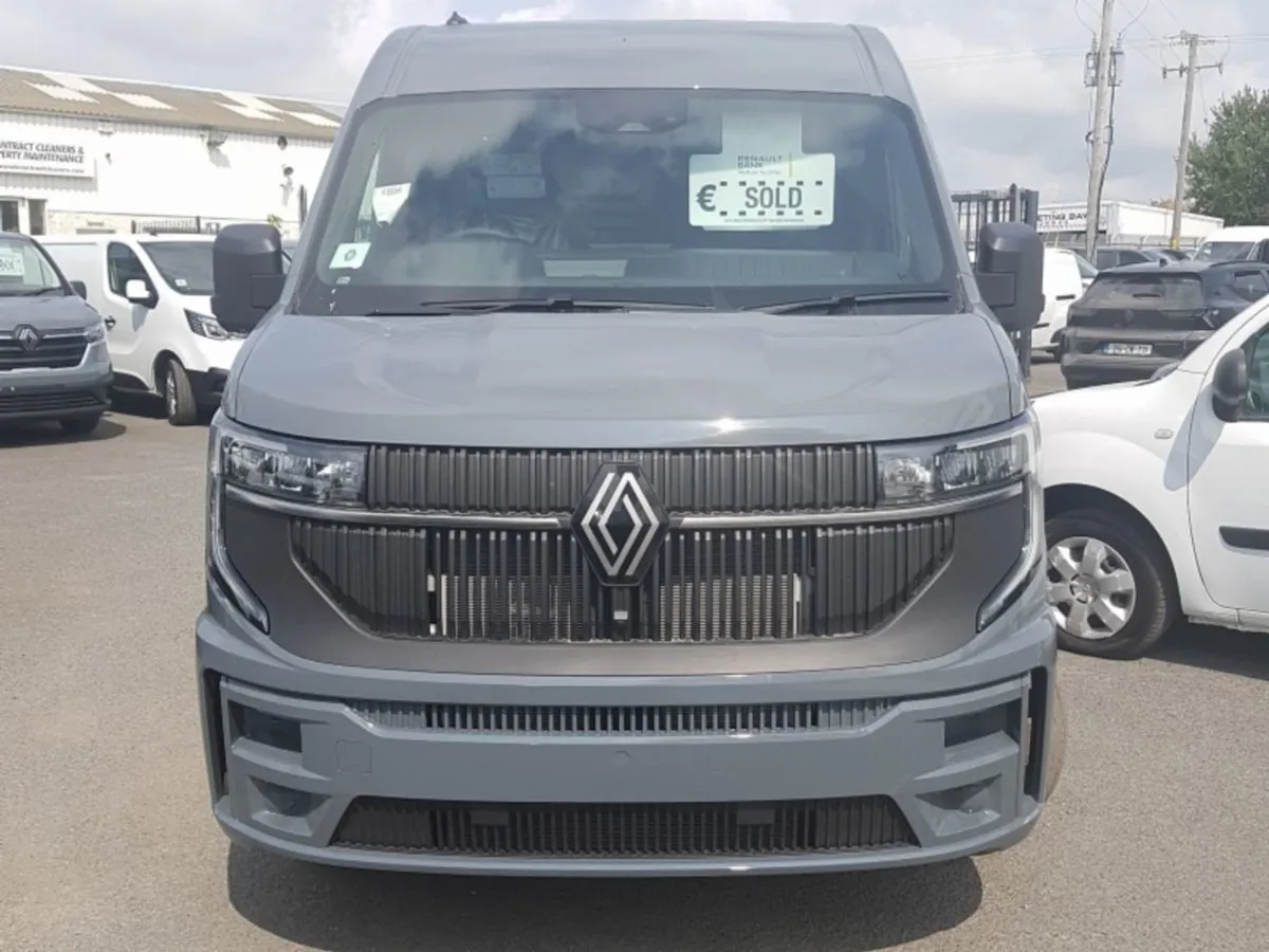 Renault Master JPS MWB - Image 1