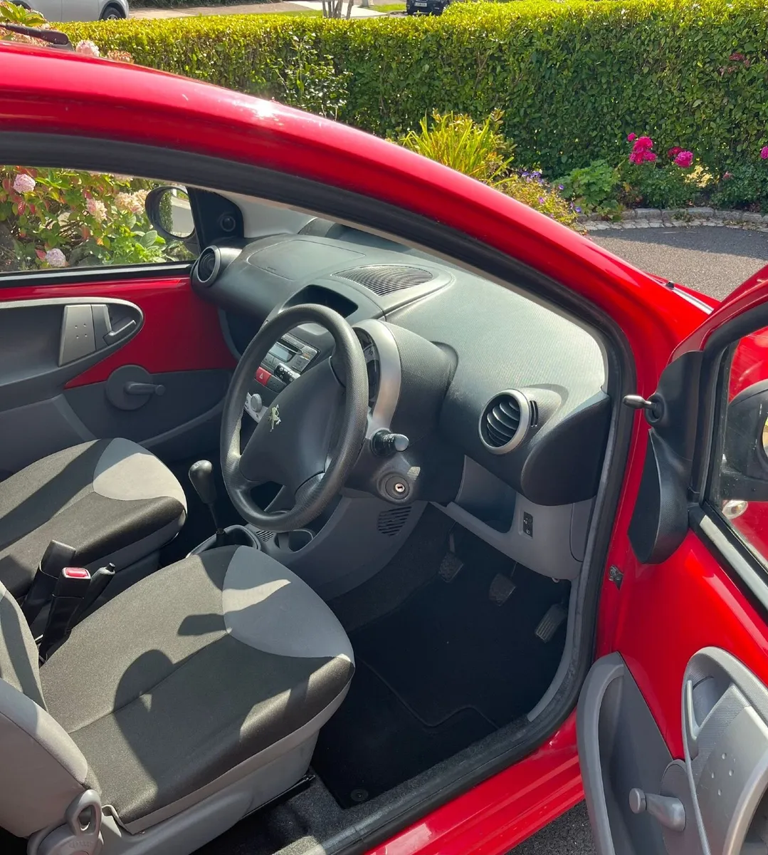Peugeot 107 2011 - Image 4