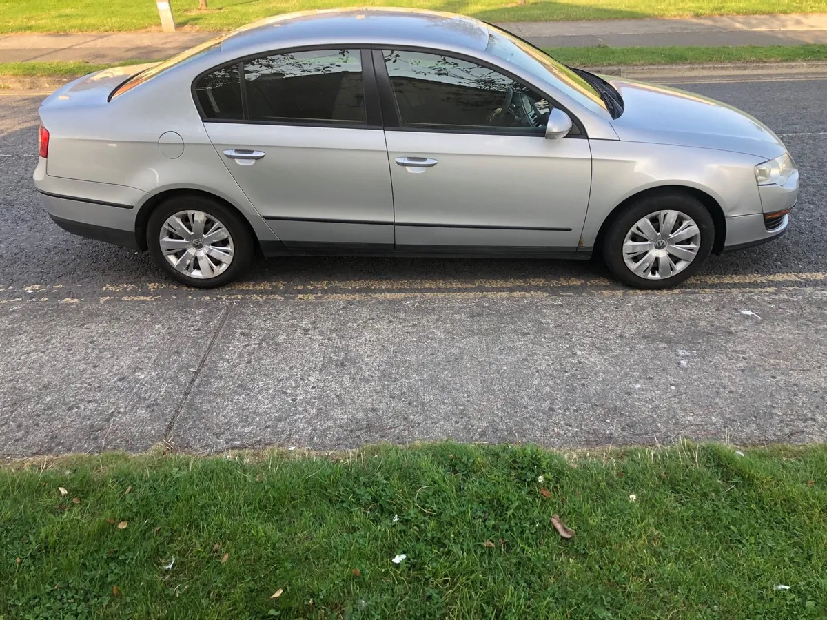 2007 passat 1.6 FSI new nct - Image 3