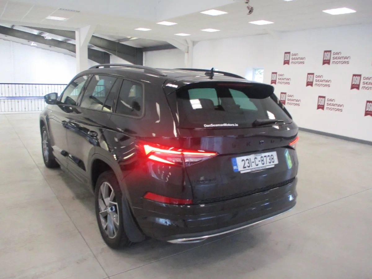 Skoda Kodiaq RS 7 SEATER AUTO 2023 - Image 2