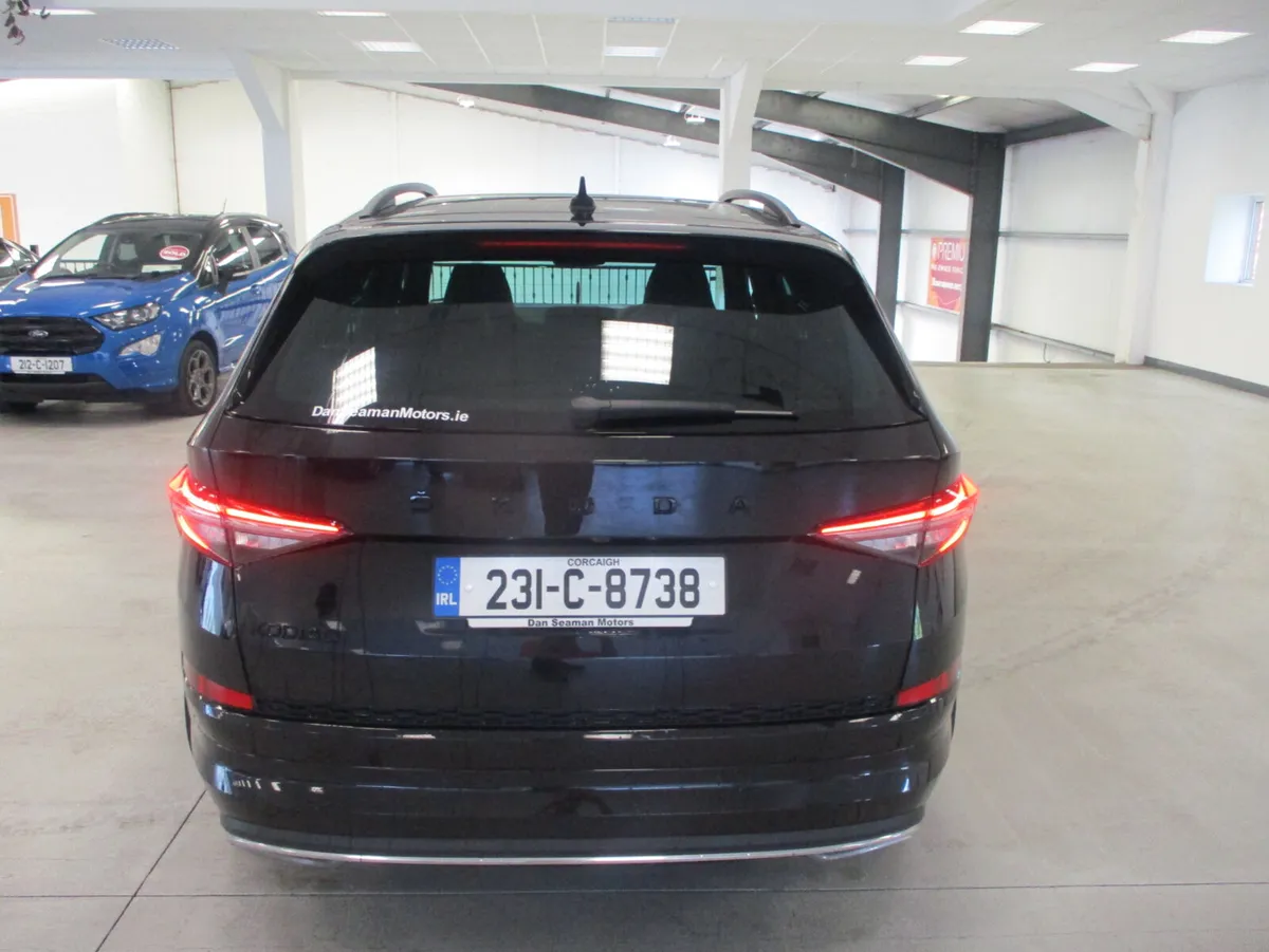 Skoda Kodiaq RS 7 SEATER AUTO 2023 - Image 3