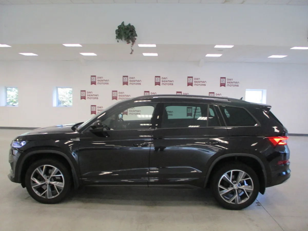 Skoda Kodiaq RS 7 SEATER AUTO 2023 - Image 1