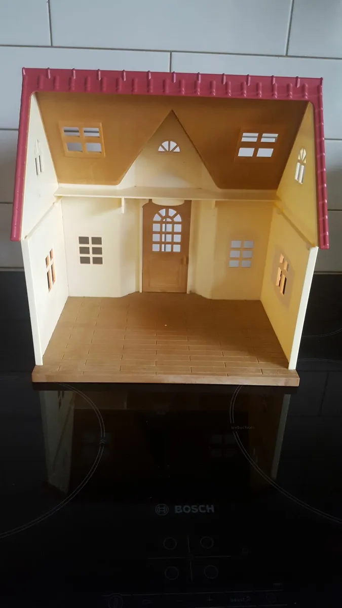 Calico Critters Sylvanian Family Cozy Cottage - Image 3