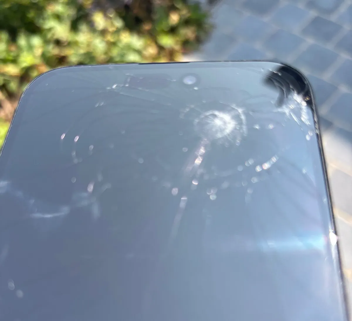 Apple Iphone 15 plus  256 gb (broke screen) - Image 1