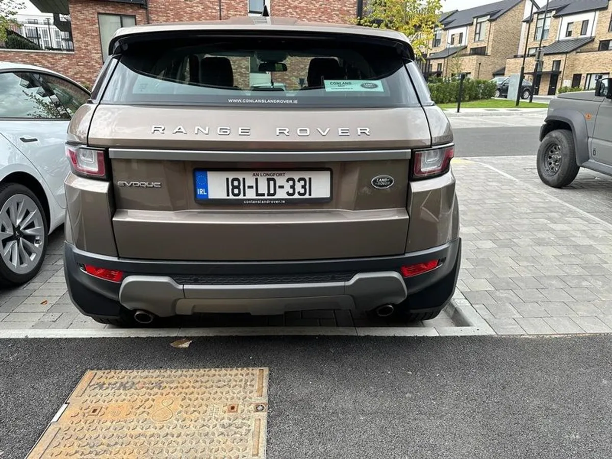 2018 Land Rover Range Rover Evoque - Image 4
