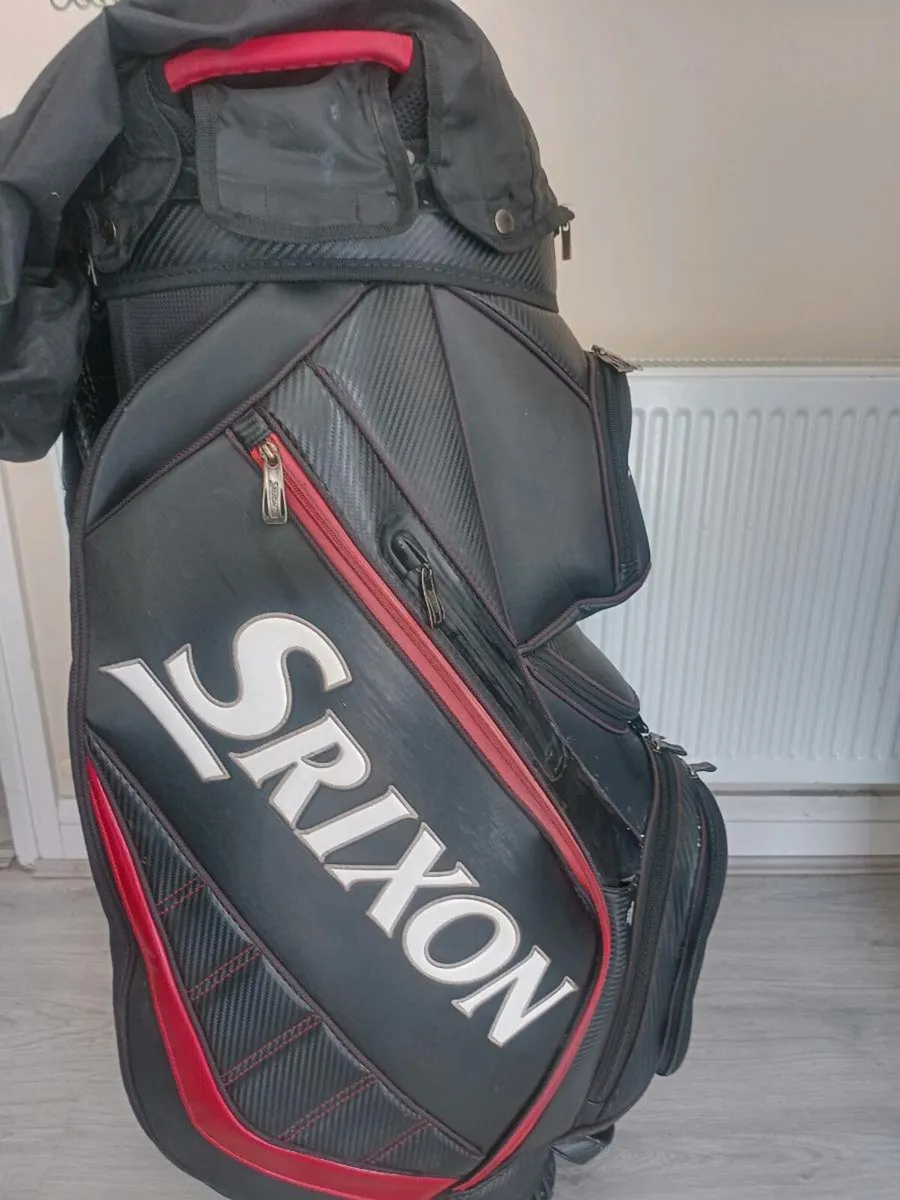 SRIXON WATERPROOF GOLF BAG - Image 1