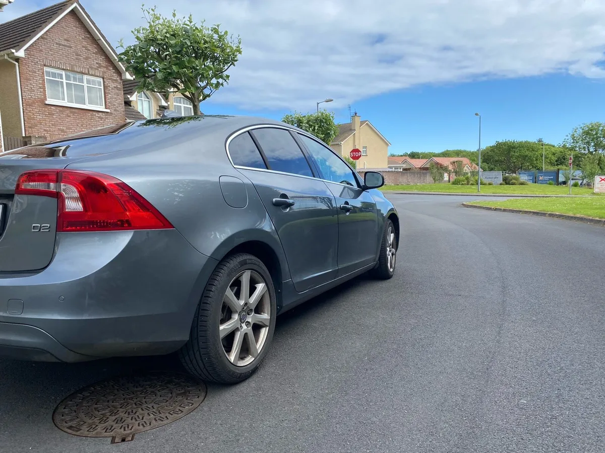 Volvo S60 2017 - Image 4