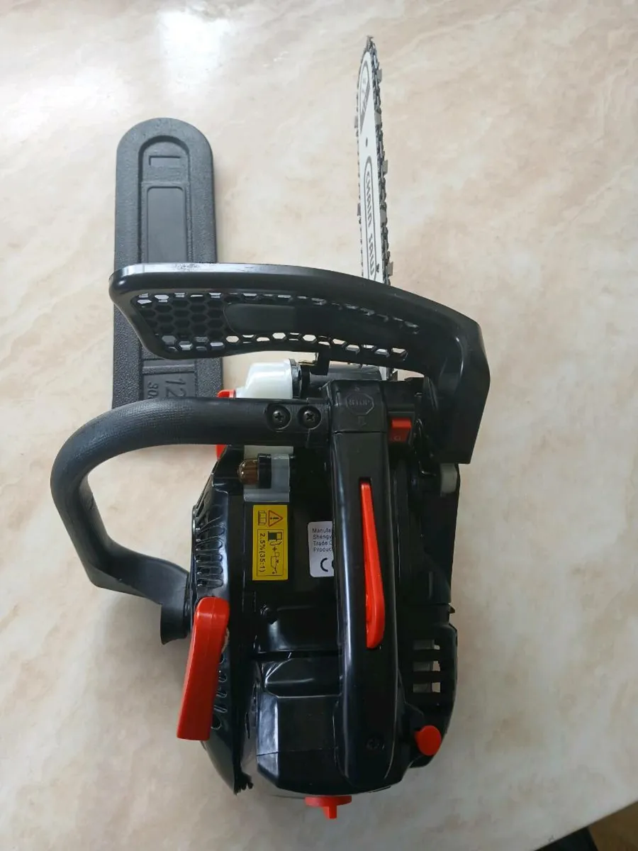 12 inch chainsaw brand new cs2500 pm - Image 3