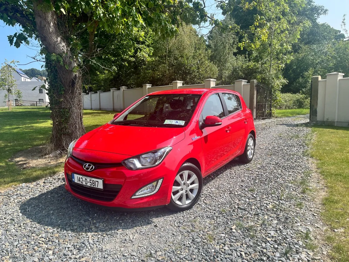 Hyundai i20 premium 125,000km FULL YEAR NCT+TAXED - Image 2
