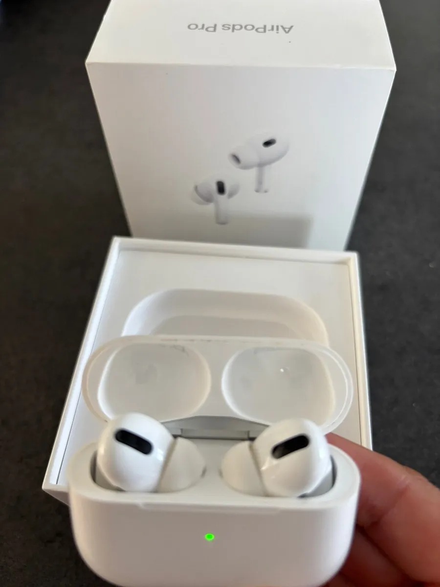 Aipods Gen 1 wireless charge - Image 1