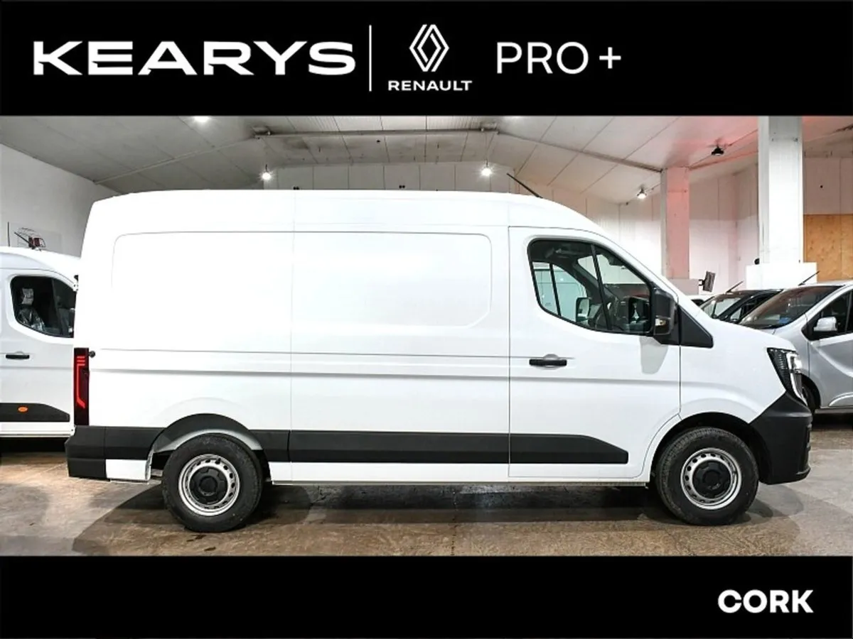 Renault Master FWD Lm35 Blue dCi 130 Start - Image 2