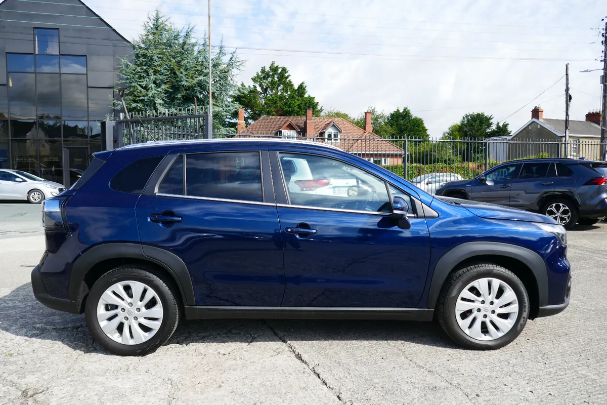 161, MITSUBISHI OUTLANDER 16MY 2WD 6 6MT 5SPEED 4D - Image 3