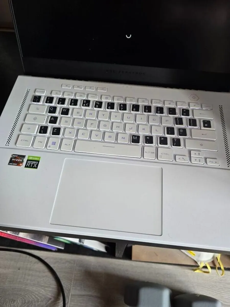 Asus ROG Zephyrus G15 RTX 3080 - Image 4