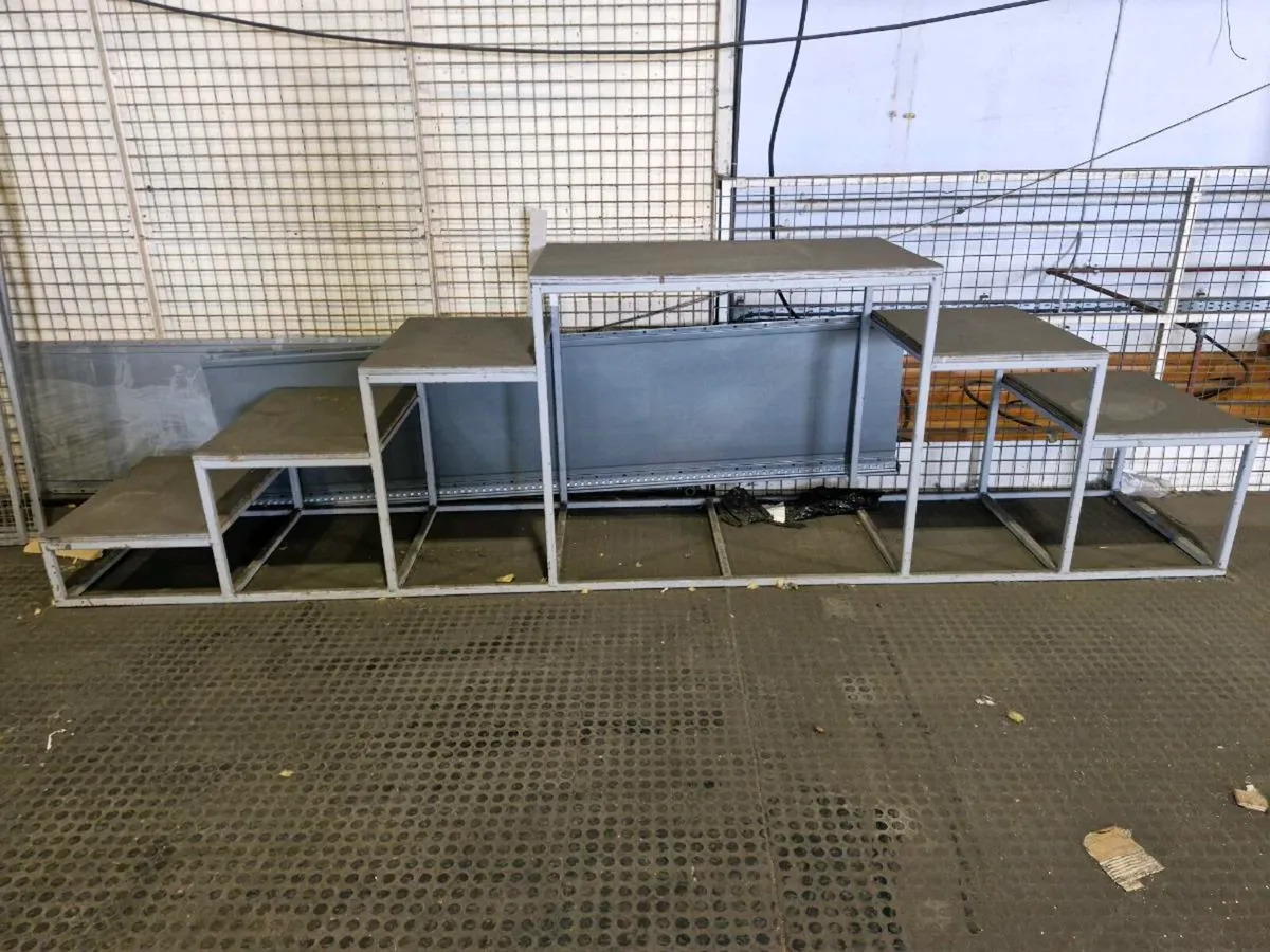 4 sep platform - Image 1
