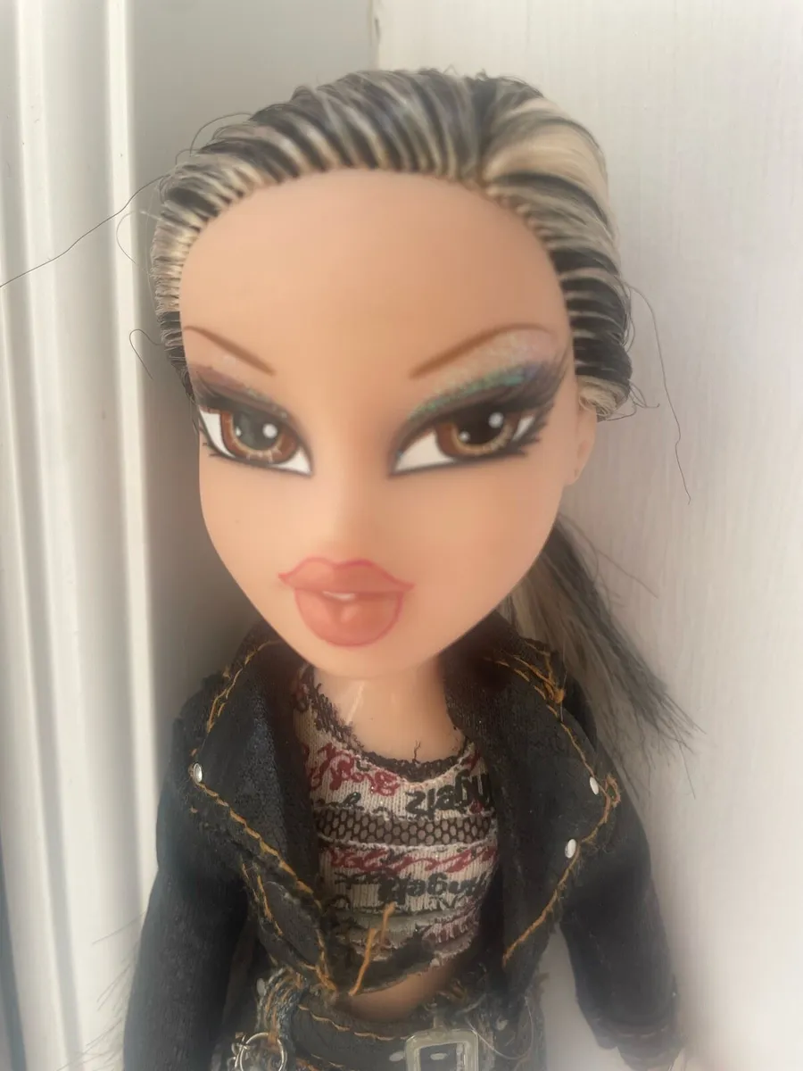 Bratz dolls (vintage collection) - Image 2