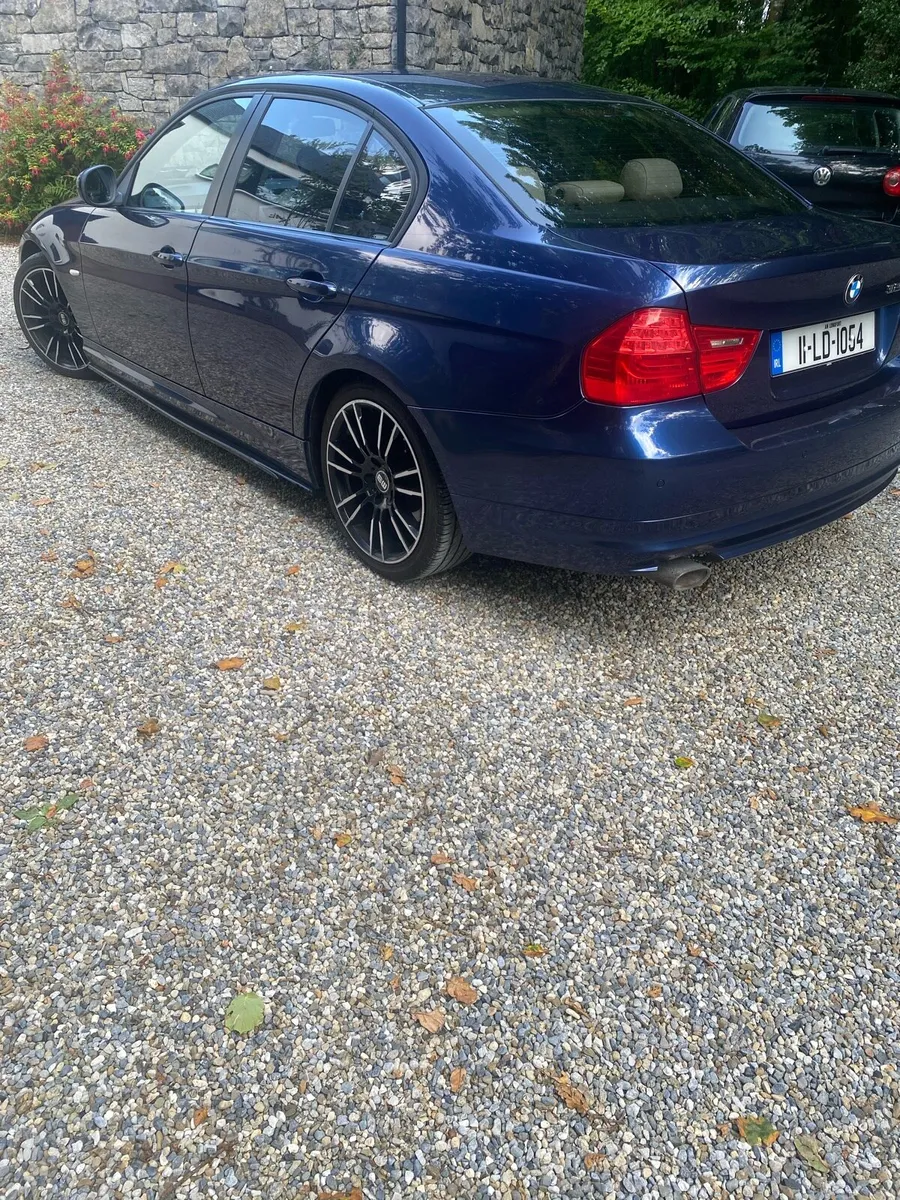 BMW 3-series 2011 NO NCT - Image 4