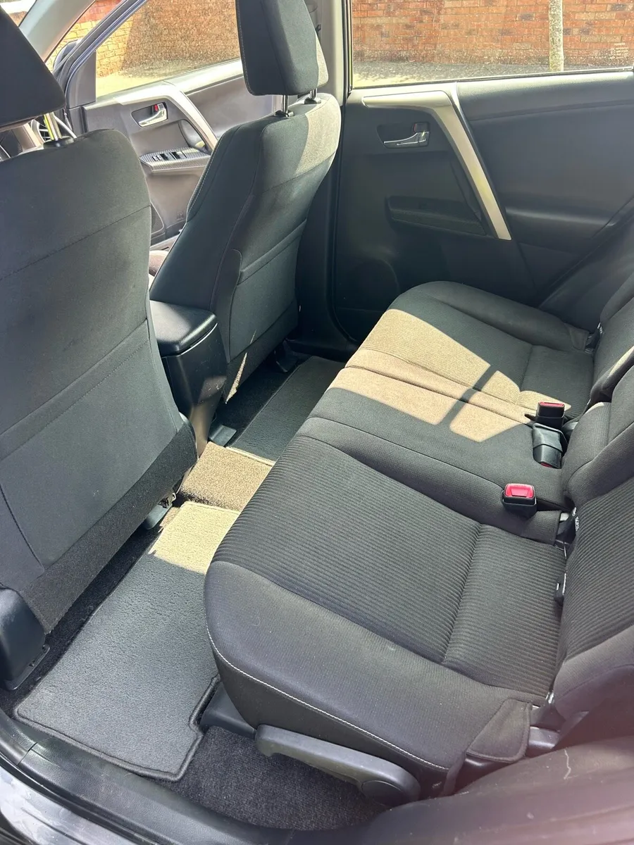 Toyota RAV4 - Image 3