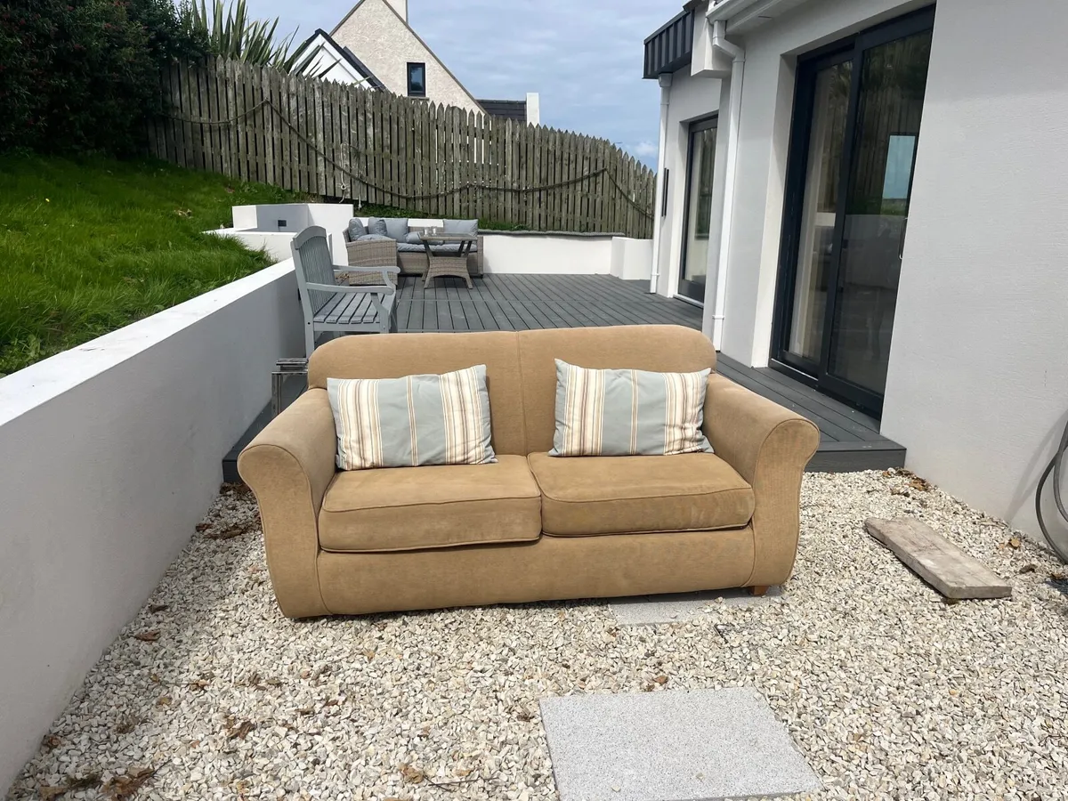 Couch bed - Image 1