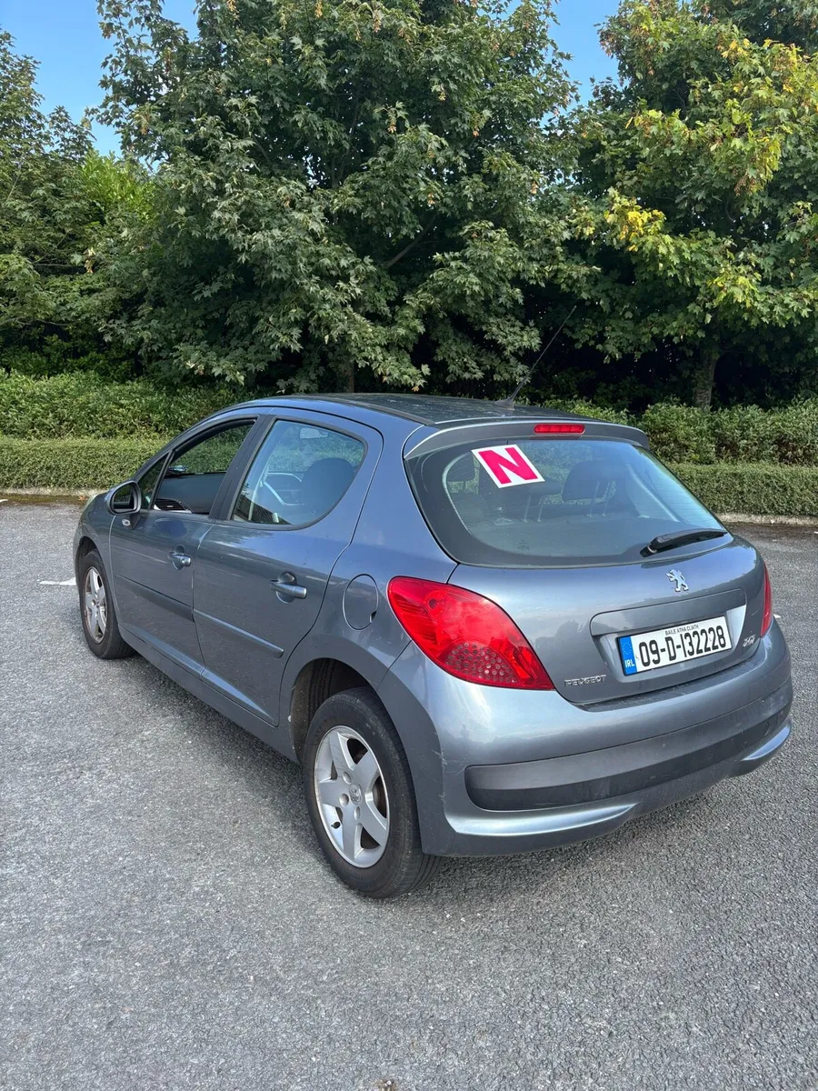 09 Peugeot 207 - Image 3