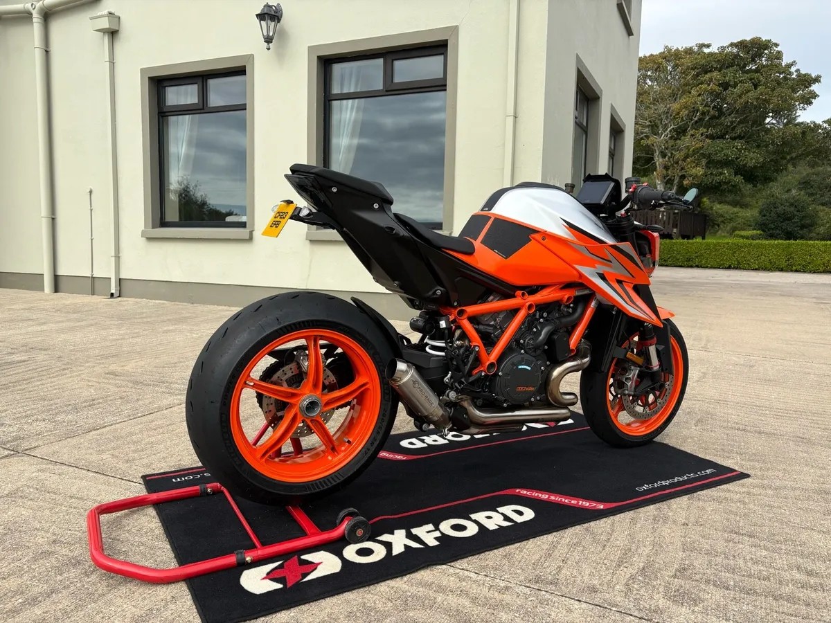 2023 KTM 1290 SUPERDUKE R - Image 4