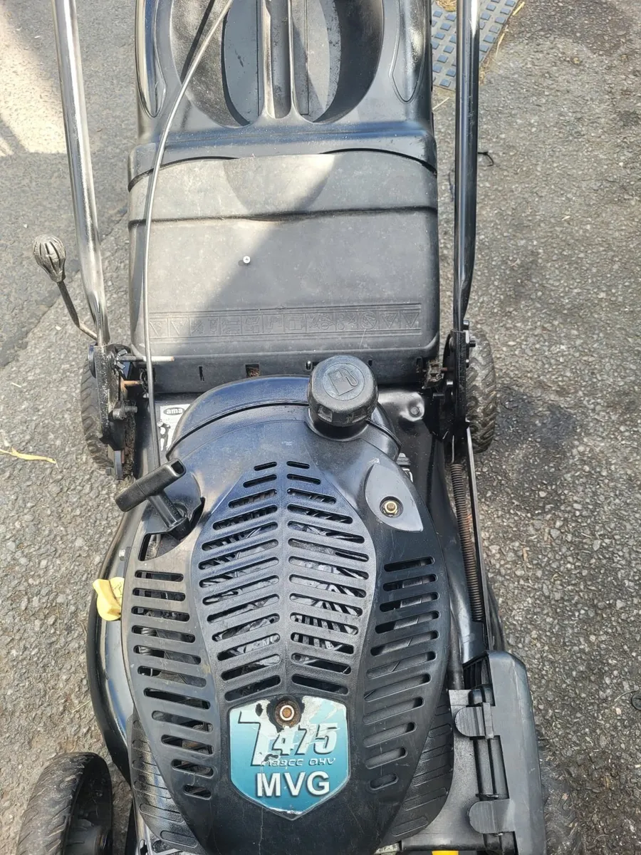3 push lawnmower running 100-percent - Image 2