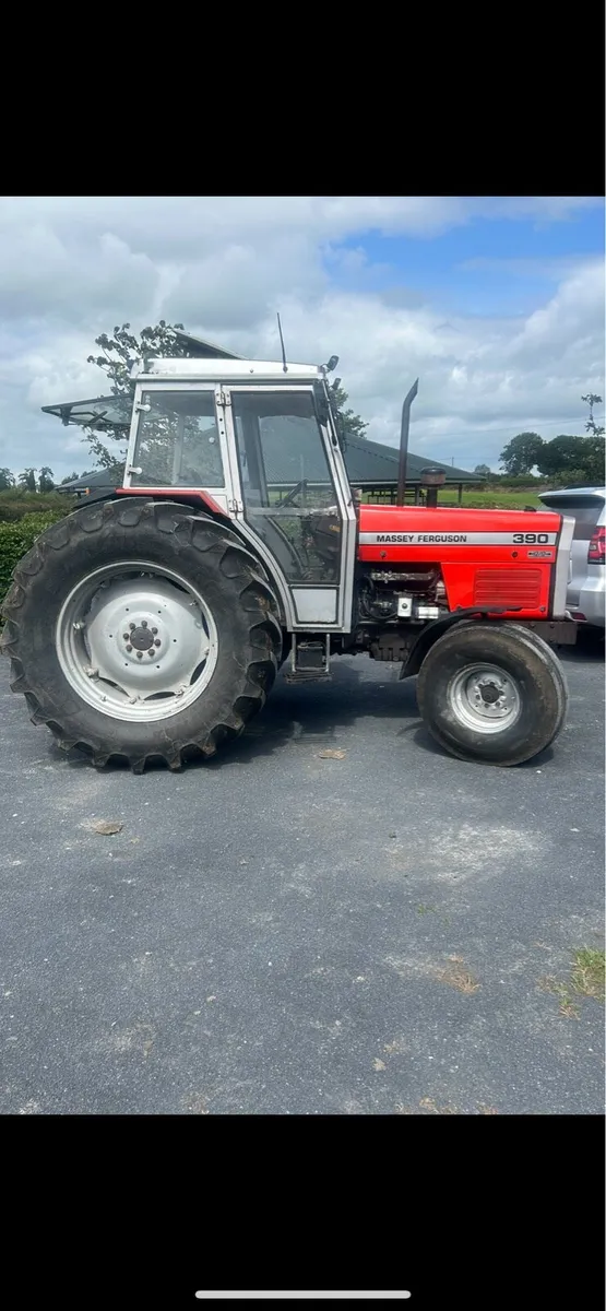 390 Massey Ferguson - Image 2
