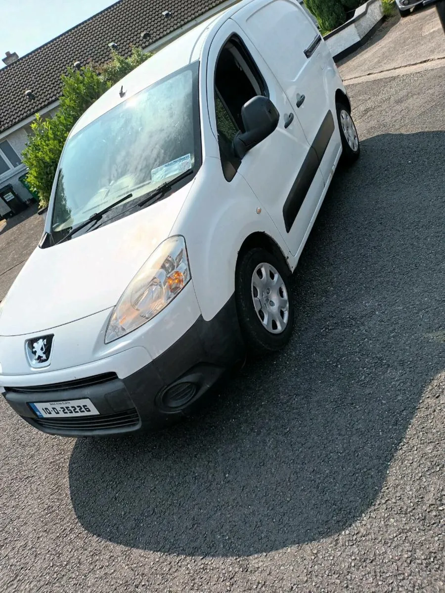 2010 Peugeot partner 3seaterDOE12/25 1,6hdi diesel - Image 2